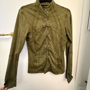 Lululemon Olive Green acid wash Women's Define Jacket